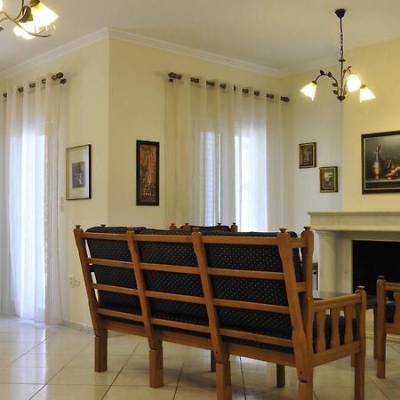 Peloponeese Corinthos Seaside Villa For Short Rent المظهر الخارجي الصورة